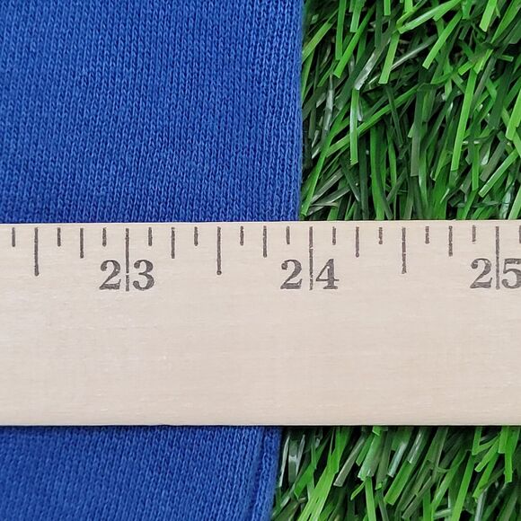 Vintage Tasmanian Devil Sweatshirt Womens Large 24x23 Blue - Picture 5 of 15